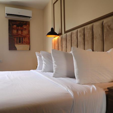 Post Boutique Hotel Amman Exterior photo